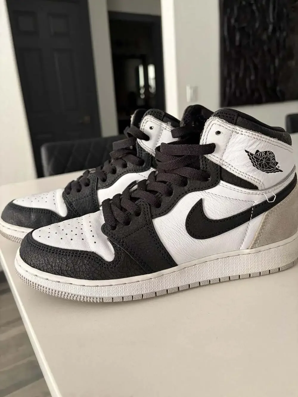 Air Jordan 1 Retro High OG 'Stage Haze' (Bleached Coral)